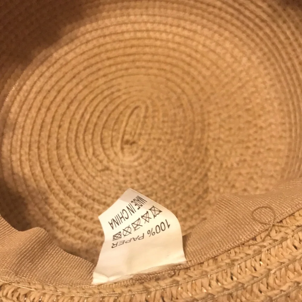 Hat - Picture 5 of 7